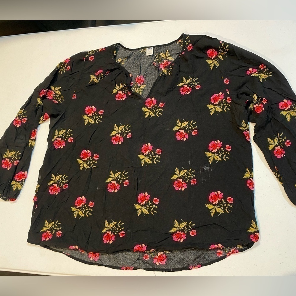 Women’s Old Navy floral top